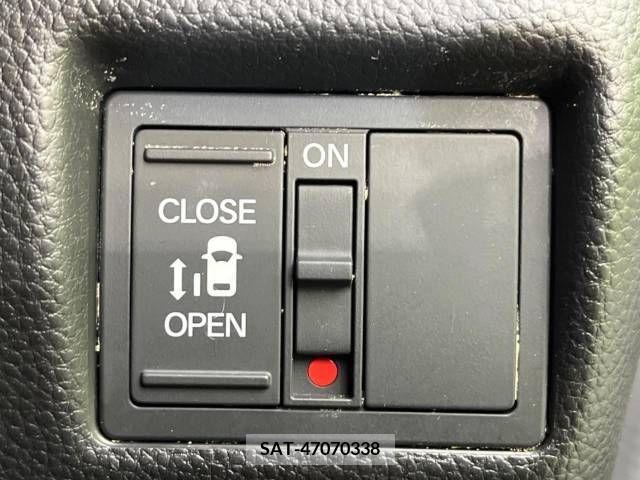 Honda N BOX CUSTOM 2018-04 364955-4