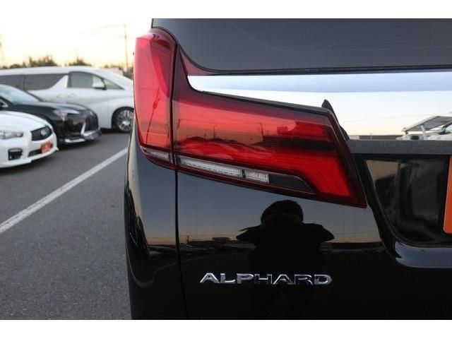 Toyota ALPHARD 2018-07 182901-5