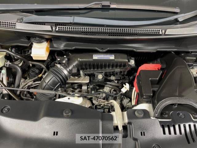 Honda e 2015-06 380867-18