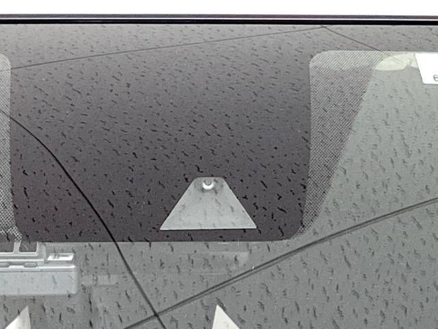 Nissan NOTE 2019-01 184645-2