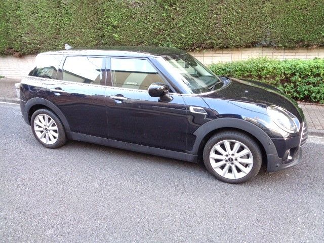 Bmw MINI 2020-04 6861-7