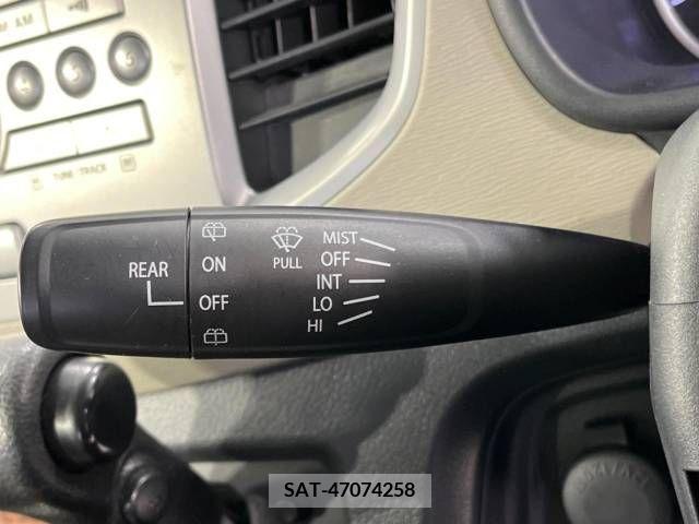 Suzuki WAGON R 2013-03 289896-18