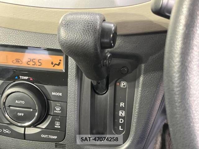 Suzuki WAGON R 2013-03 289896-17