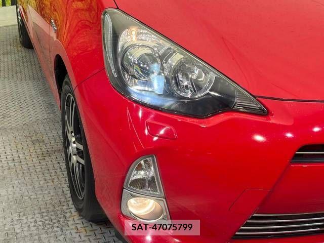 Toyota AQUA 2013-07 378098-12