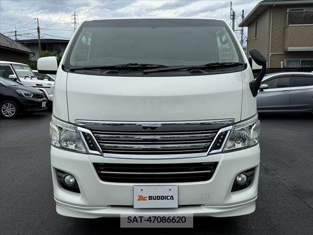 Nissan NV350 Caravan 2012-09 381562-9