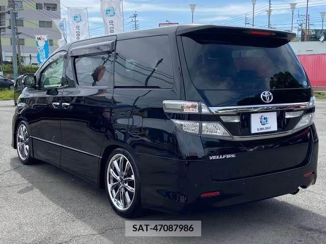Toyota VELLFIRE 2012-04 288124-1