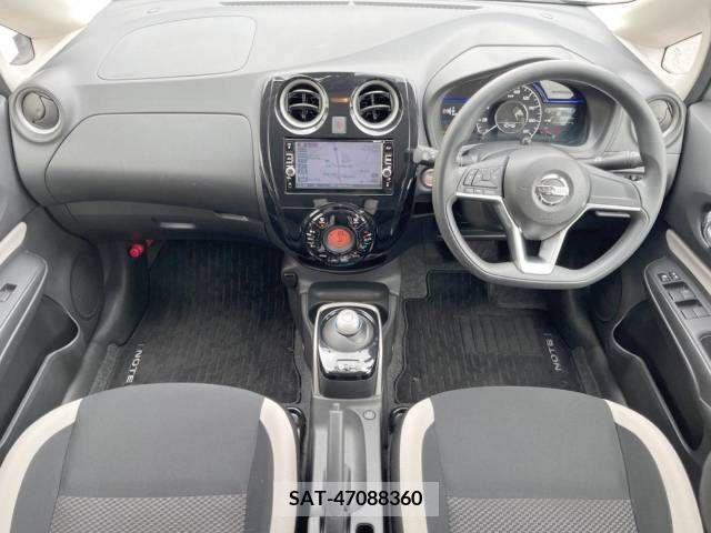 Nissan NOTE 2017-04 255728-1