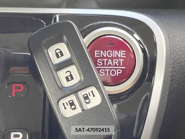 Honda N BOX CUSTOM 2015-08 343046-5