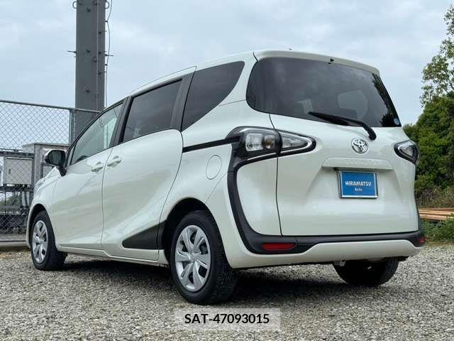 Toyota SIENTA 2019-02 374925-4