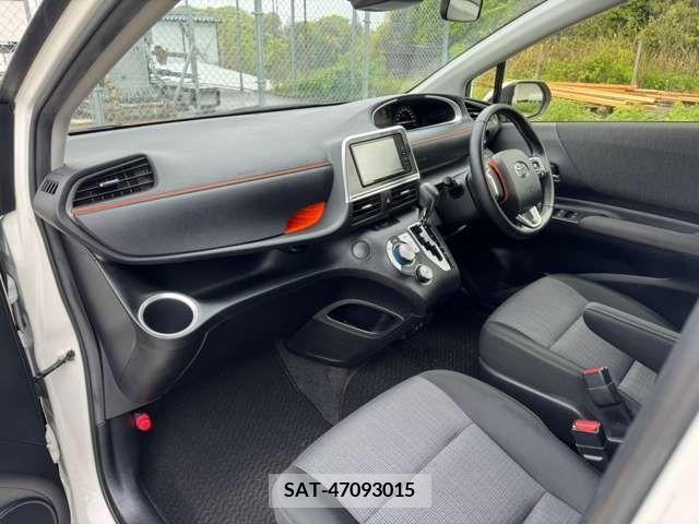 Toyota SIENTA 2019-02 374925-12