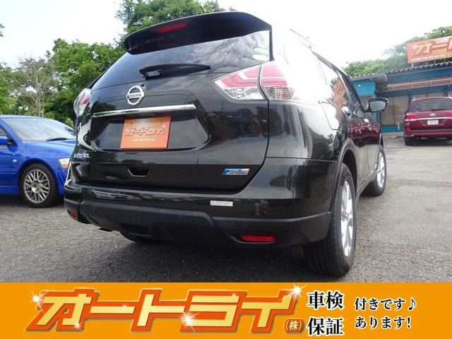 Nissan X-TRAIL 2015-08 9871-1