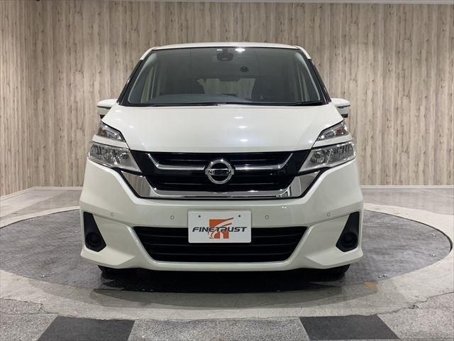 Nissan SERENA 2017-06 183717-1