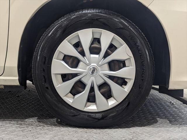 Nissan SERENA 2017-06 183717-15