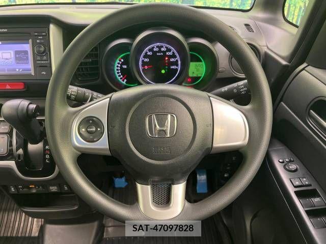 Honda N BOX 2016-11 306679-11