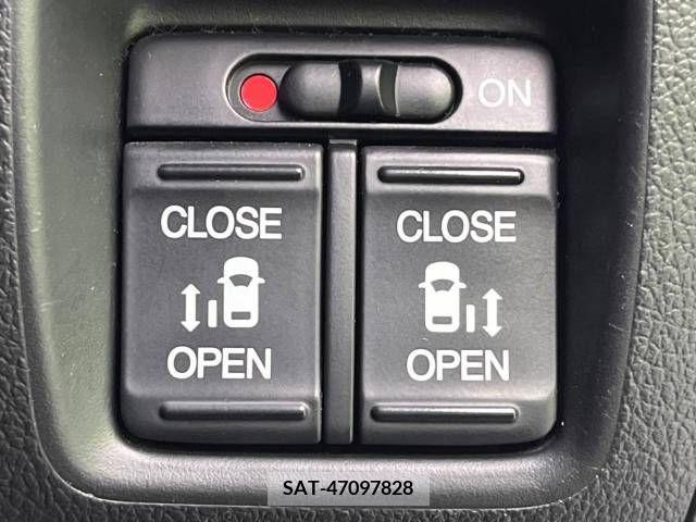 Honda N BOX 2016-11 306679-2
