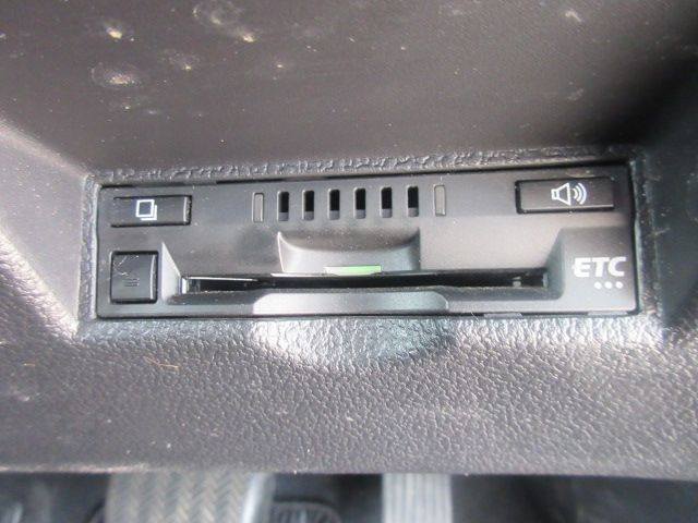 Toyota PRIUS 2017-01 13620-17