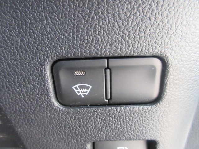 Toyota PRIUS 2017-01 13620-19