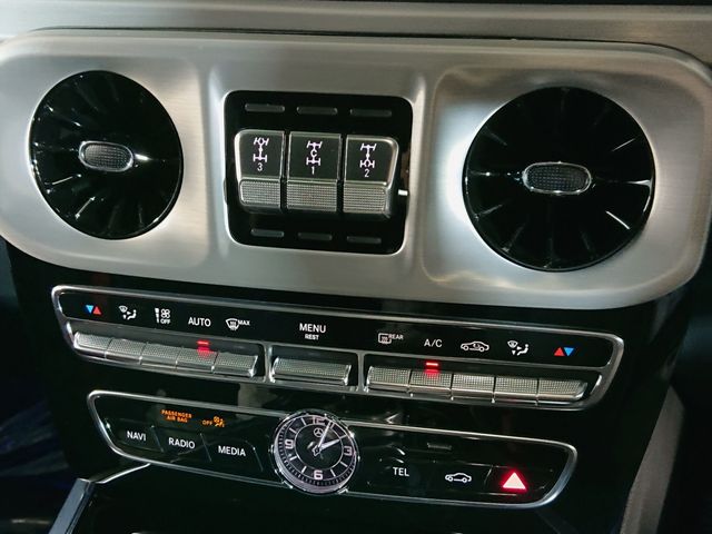 Mercedes Benz G-CLASS 2022-01 26646-15