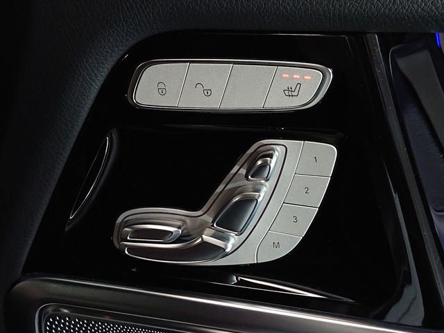 Mercedes Benz G-CLASS 2022-01 26646-17