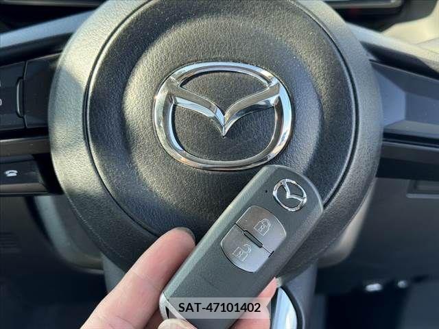 Mazda DEMIO 2019-06 377199-23
