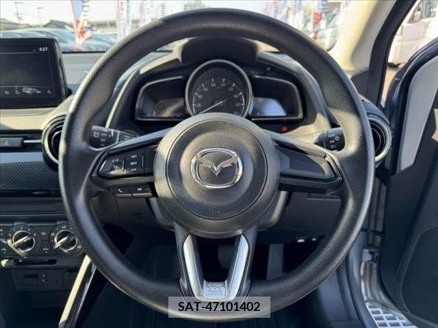 Mazda DEMIO 2019-06 377199-22