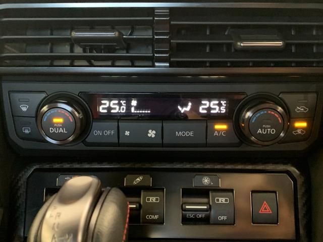 Nissan GT-R 2021-03 4096-6