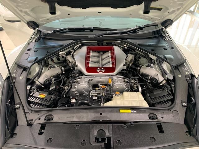 Nissan GT-R 2021-03 4096-28
