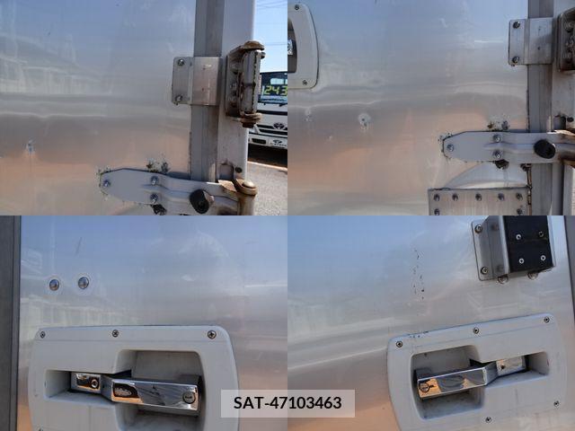 Toyota TOYOACE 2019-02 320438-17
