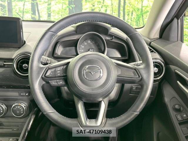 Mazda DEMIO 2017-01 301890-11