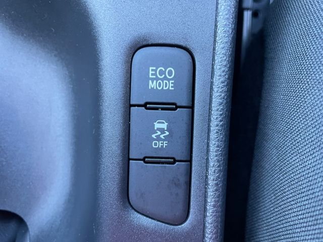 Toyota YARIS 2020-12 7836-11