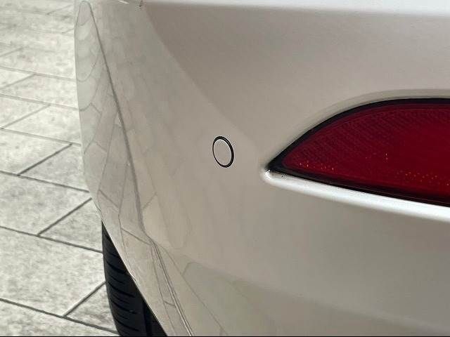 Volvo V40 2015-08 196299-5