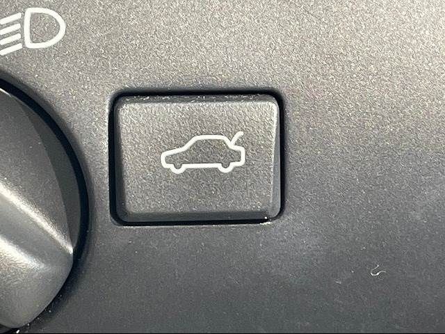 Volvo V40 2015-08 196299-4