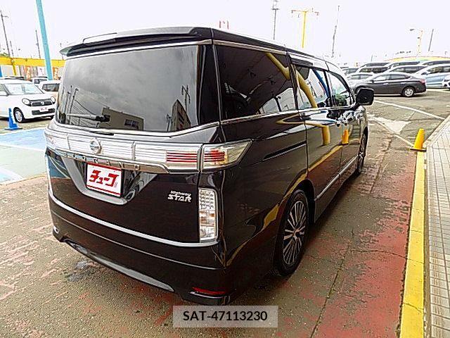 Nissan ELGRAND 2017-11 316321-2