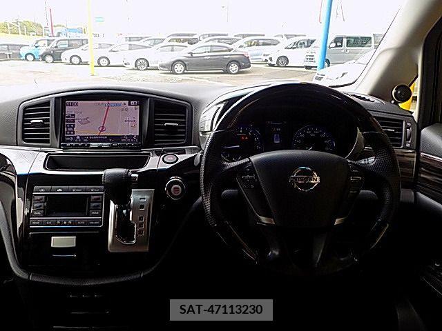 Nissan ELGRAND 2017-11 316321-1
