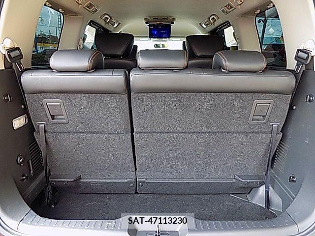 Nissan ELGRAND 2017-11 316321-22