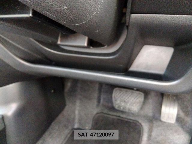 Nissan NOTE 2013-03 302312-12