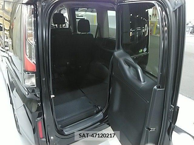 Honda e 2019-03 205162-27