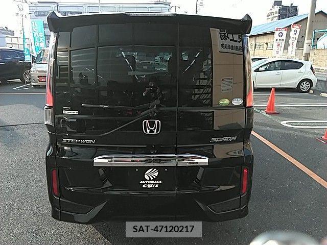Honda e 2019-03 205162-4