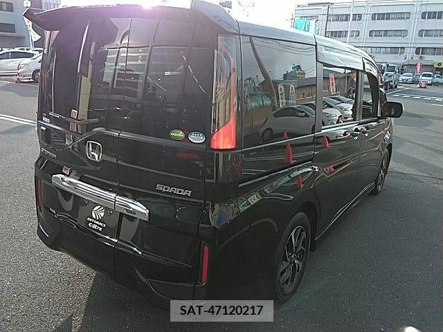 Honda e 2019-03 205162-2