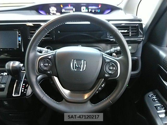 Honda e 2019-03 205162-7