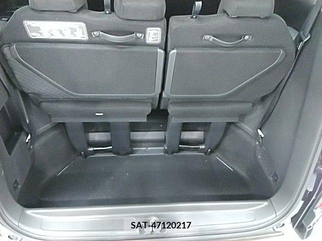 Honda e 2019-03 205162-13