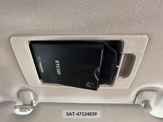 Mazda DEMIO 2019-06 296633-15