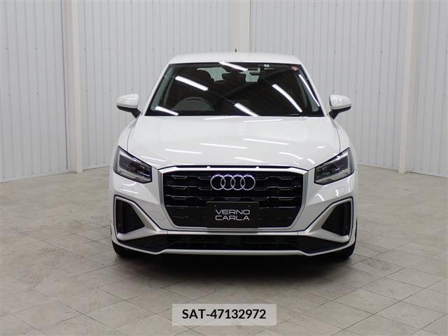 Audi Q2 2022-06 356556-5