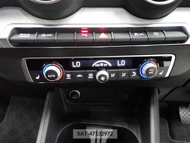 Audi Q2 2022-06 356556-29