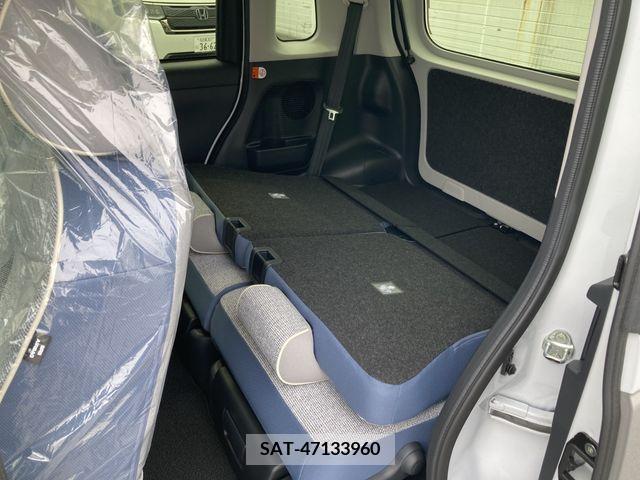 Daihatsu MOVE 2023-10 382631-17