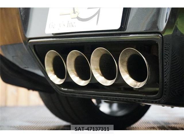 Chevrolet CORVETTE 2018-05 323081-28