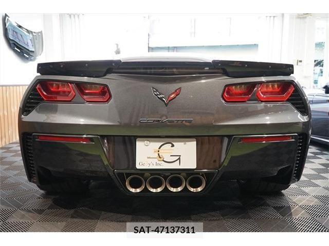 Chevrolet CORVETTE 2018-05 323081-8