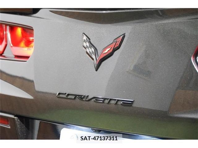 Chevrolet CORVETTE 2018-05 323081-27