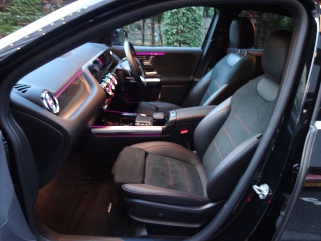Mercedes Benz GLA-CLASS 2020-10 18414-13