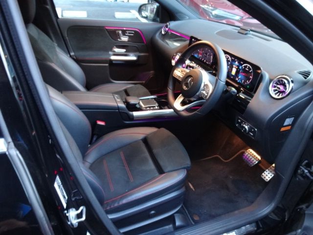 Mercedes Benz GLA-CLASS 2020-10 18414-14